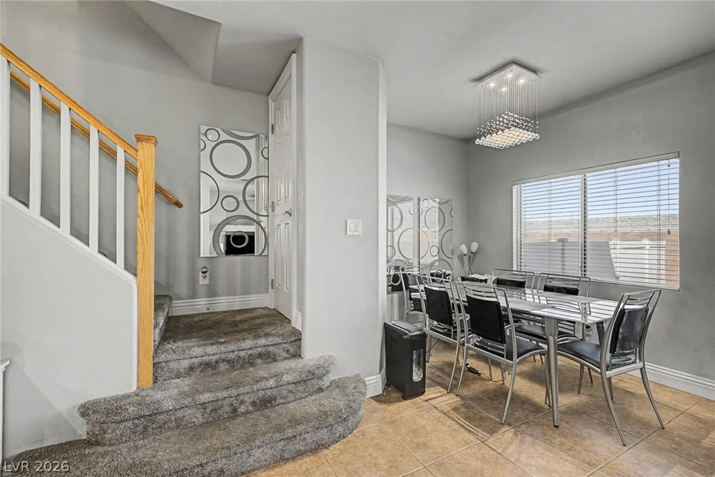 6721 Lookout Lodge, North Las Vegas, NV 89084