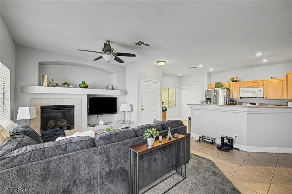 6721 Lookout Lodge, North Las Vegas, NV 89084