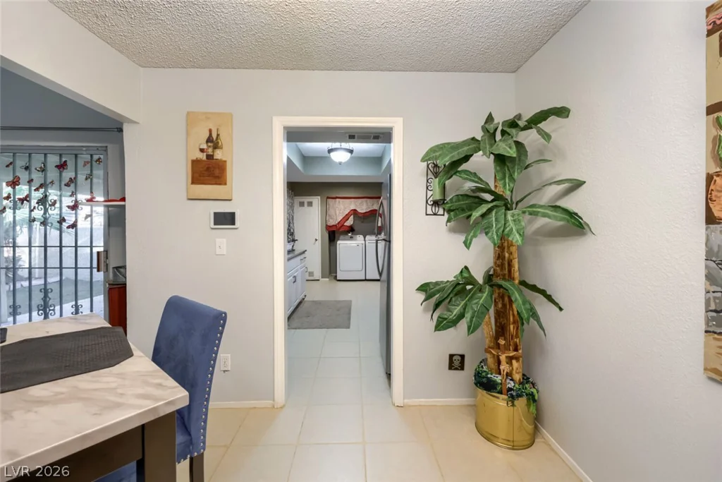 4213 Essex Green, Las Vegas, NV 89110