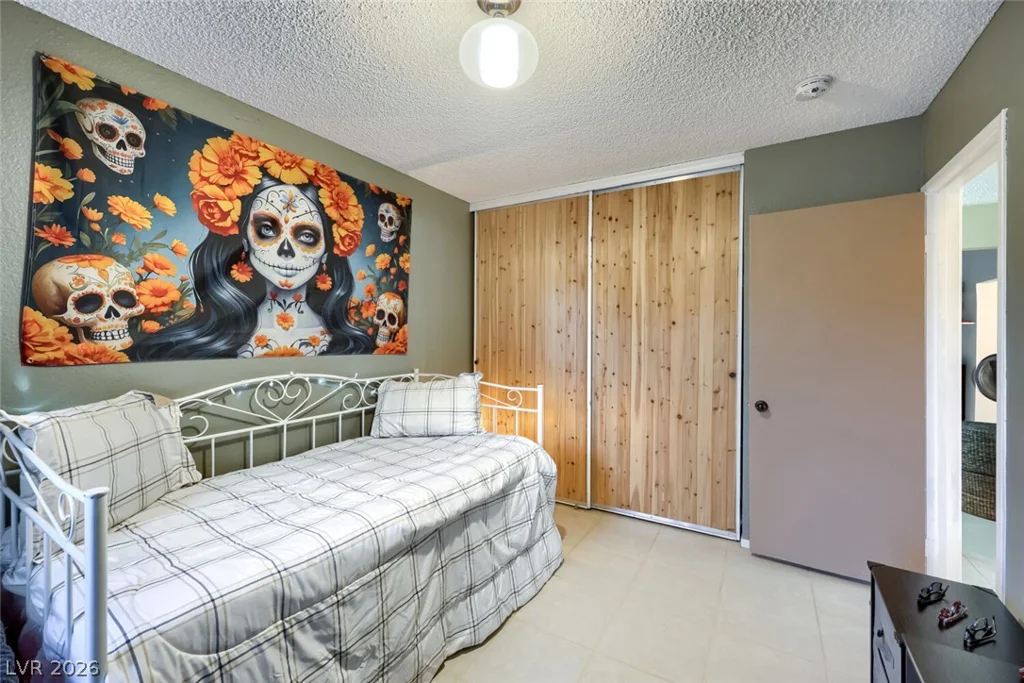 4213 Essex Green, Las Vegas, NV 89110