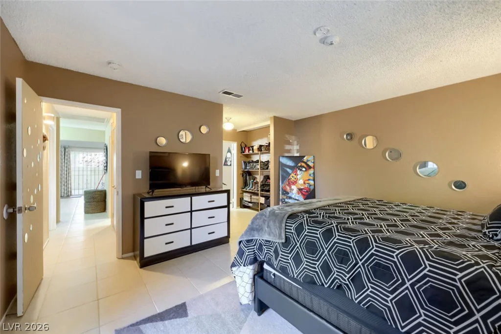 4213 Essex Green, Las Vegas, NV 89110