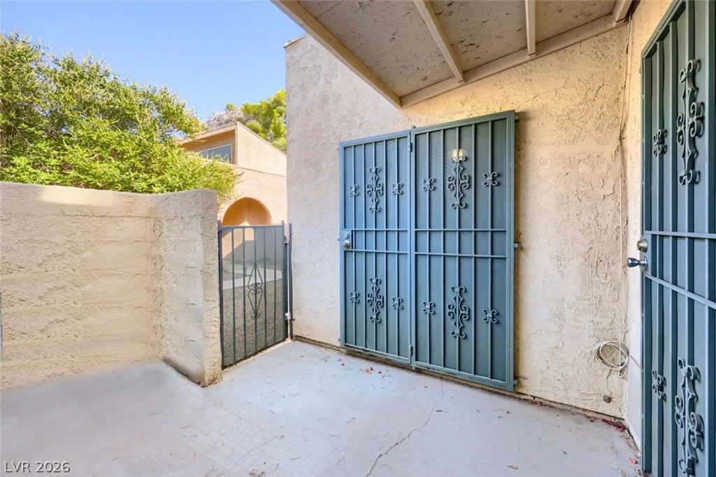 4213 Essex Green, Las Vegas, NV 89110