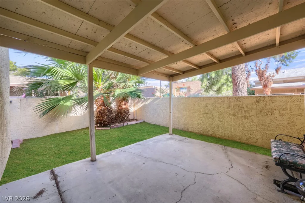 4213 Essex Green, Las Vegas, NV 89110
