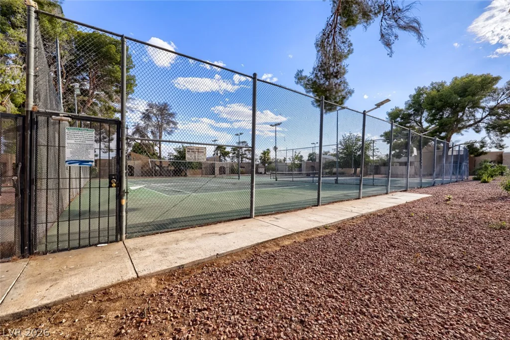 4213 Essex Green, Las Vegas, NV 89110