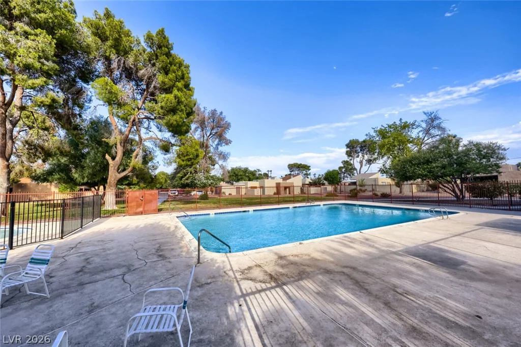 4213 Essex Green, Las Vegas, NV 89110