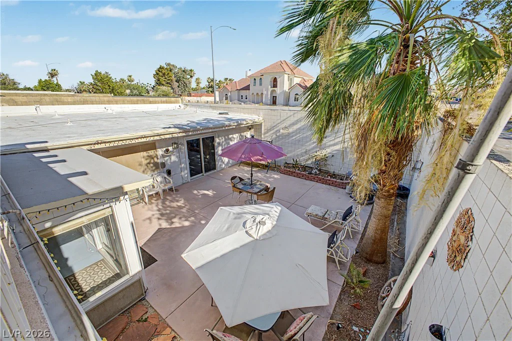 3537 Victory, Las Vegas, NV 89121