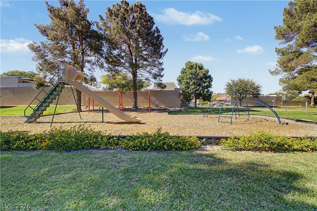3537 Victory, Las Vegas, NV 89121