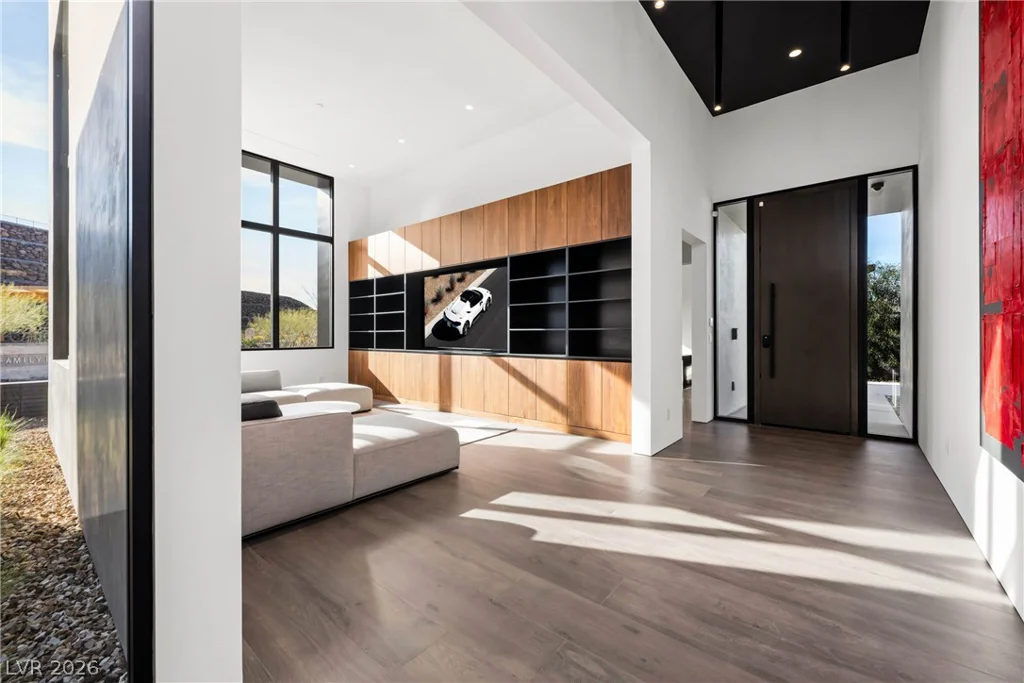 10 Sanctuary Peak, Henderson, NV 89012