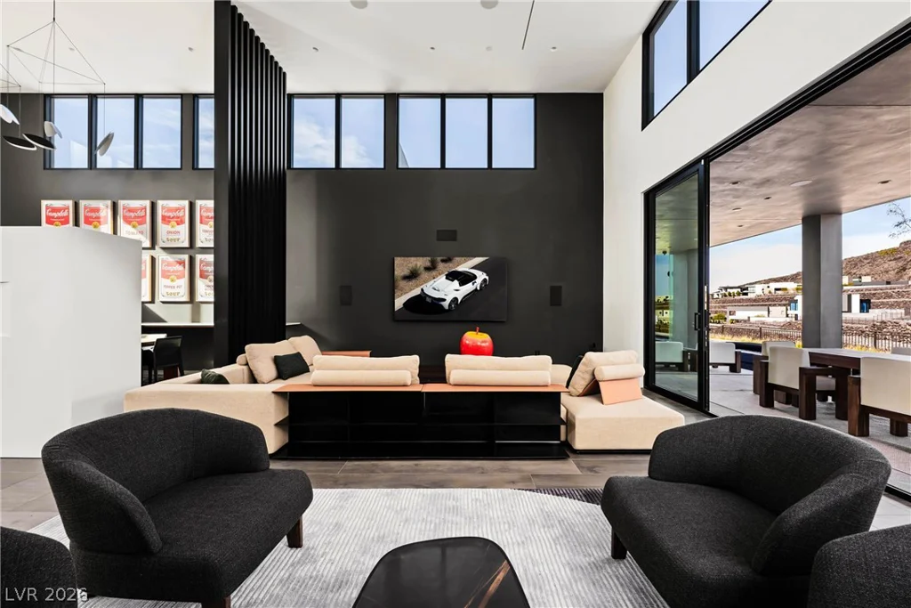 10 Sanctuary Peak, Henderson, NV 89012
