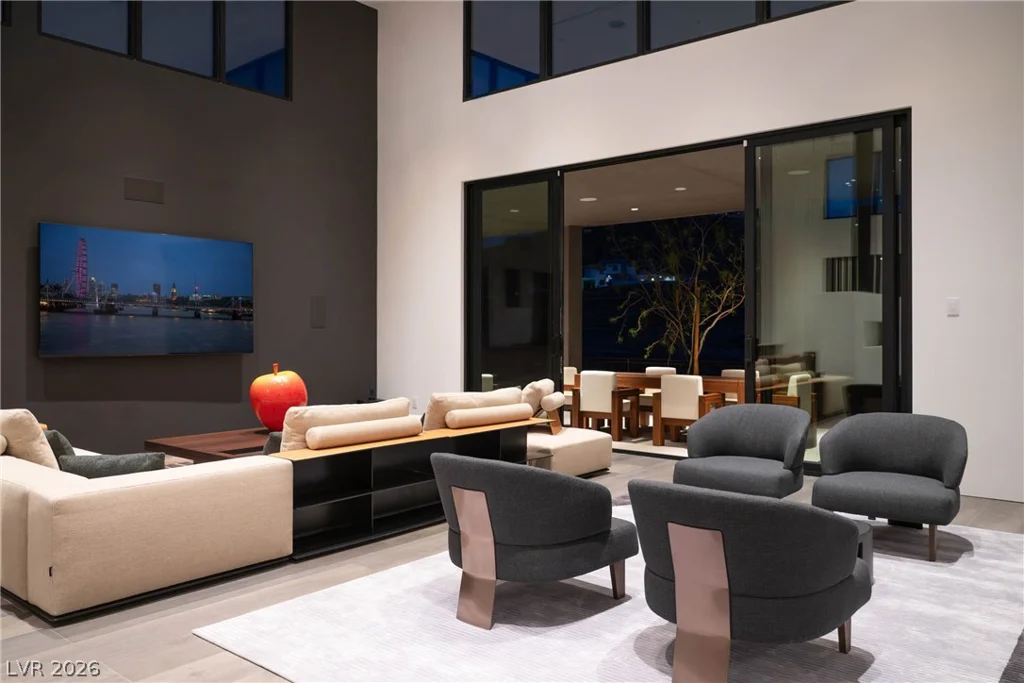 10 Sanctuary Peak, Henderson, NV 89012