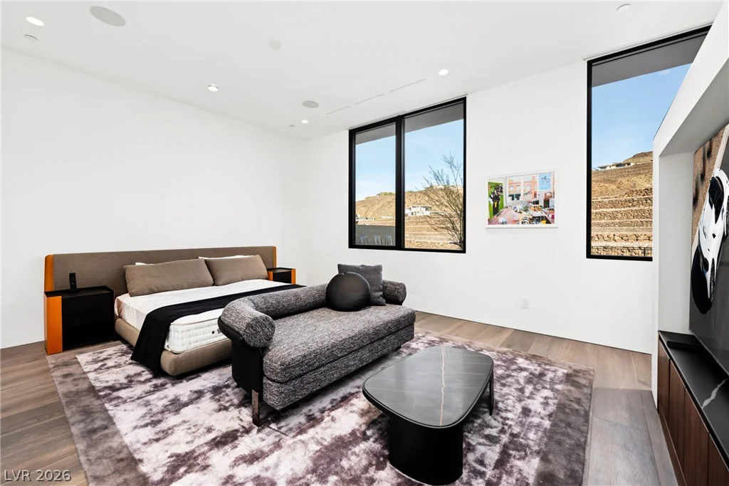 10 Sanctuary Peak, Henderson, NV 89012