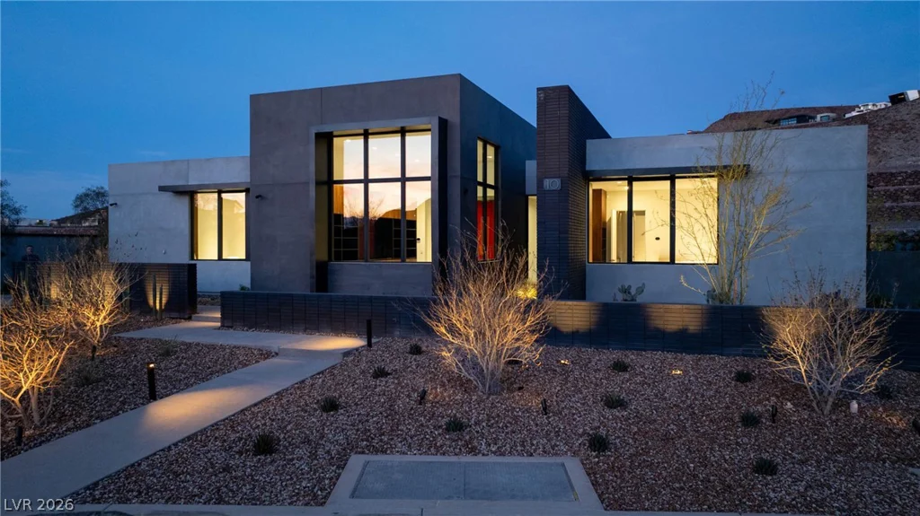 10 Sanctuary Peak, Henderson, NV 89012