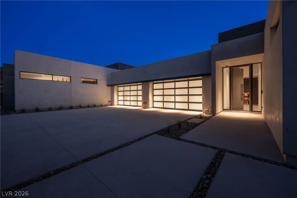 10 Sanctuary Peak, Henderson, NV 89012