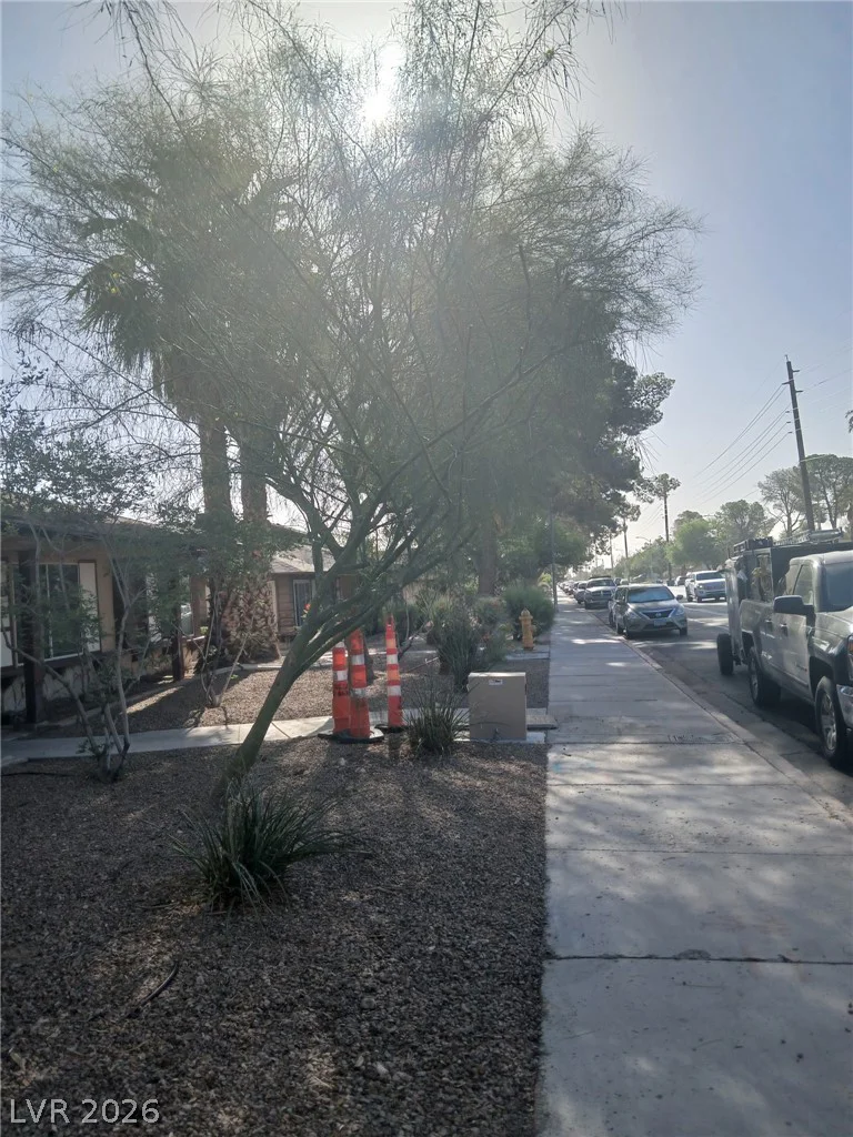 2658 Karen, Las Vegas, NV 89121