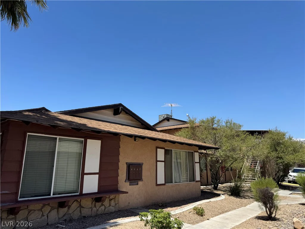 2658 Karen, Las Vegas, NV 89121
