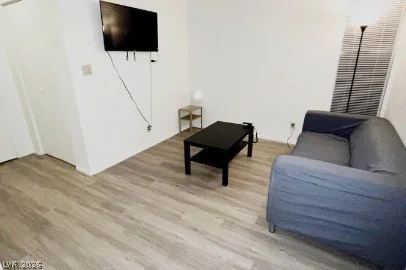 4650 Koval 14, Las Vegas, NV 89109