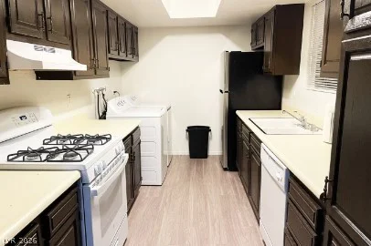 4650 Koval 14, Las Vegas, NV 89109