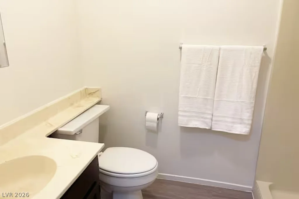 4650 Koval 14, Las Vegas, NV 89109