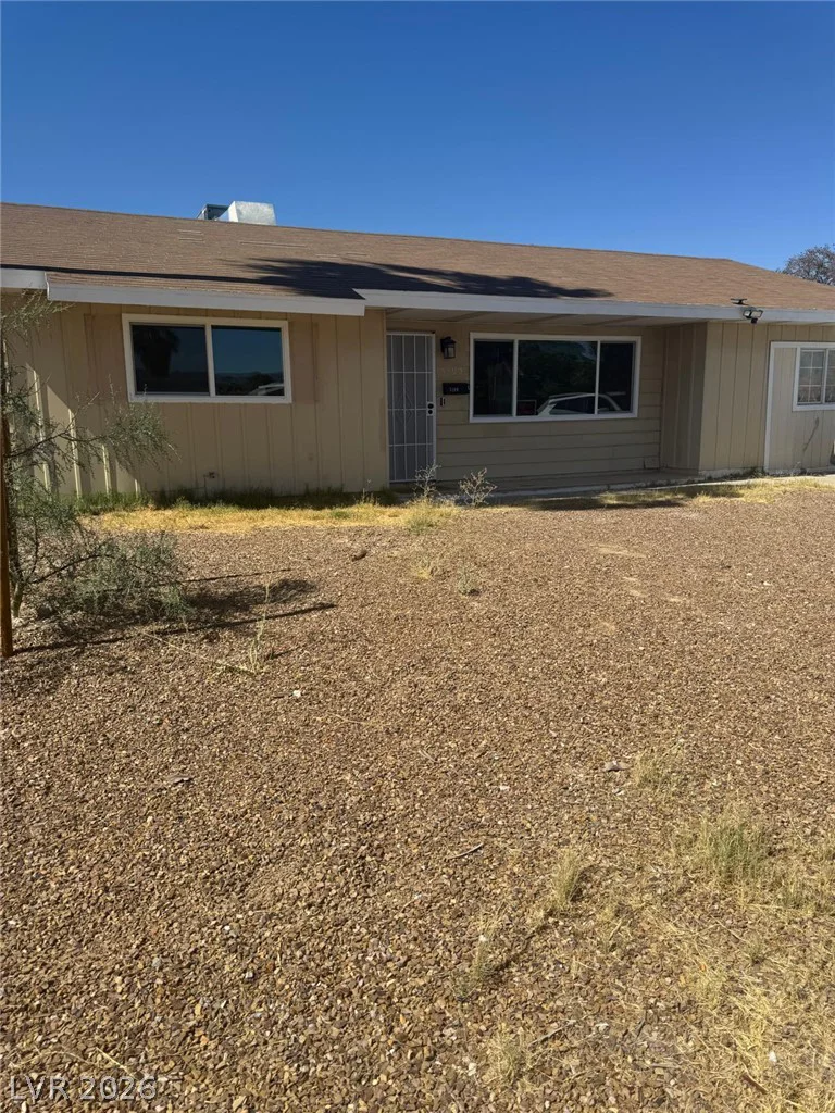 5290 Camden, Las Vegas, NV 89122