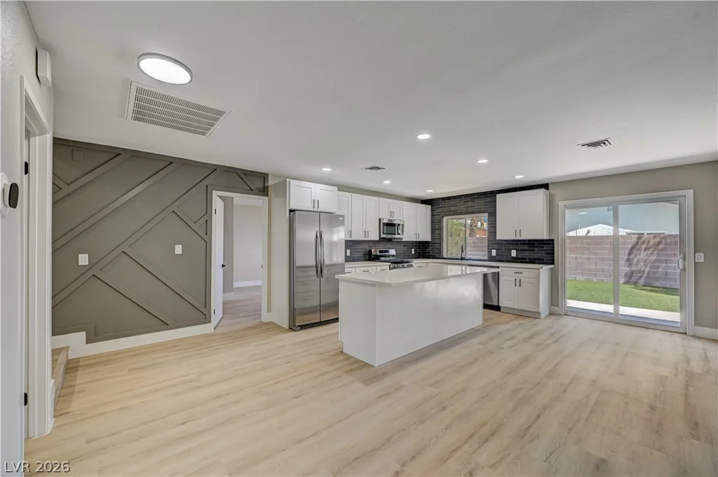 6784 Mataro, Las Vegas, NV 89103