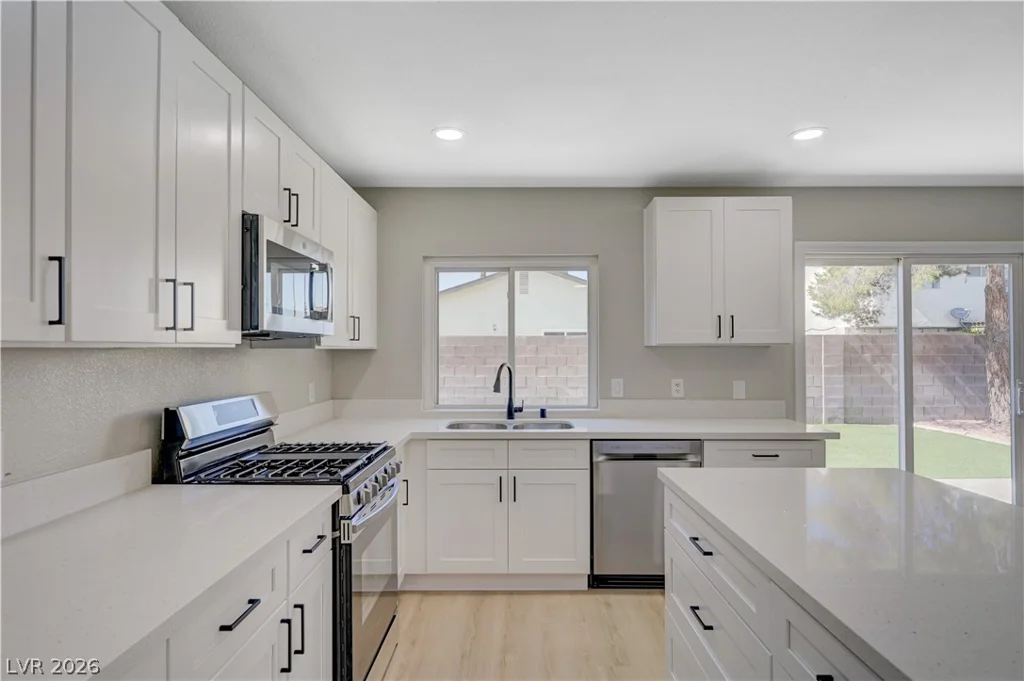 6784 Mataro, Las Vegas, NV 89103