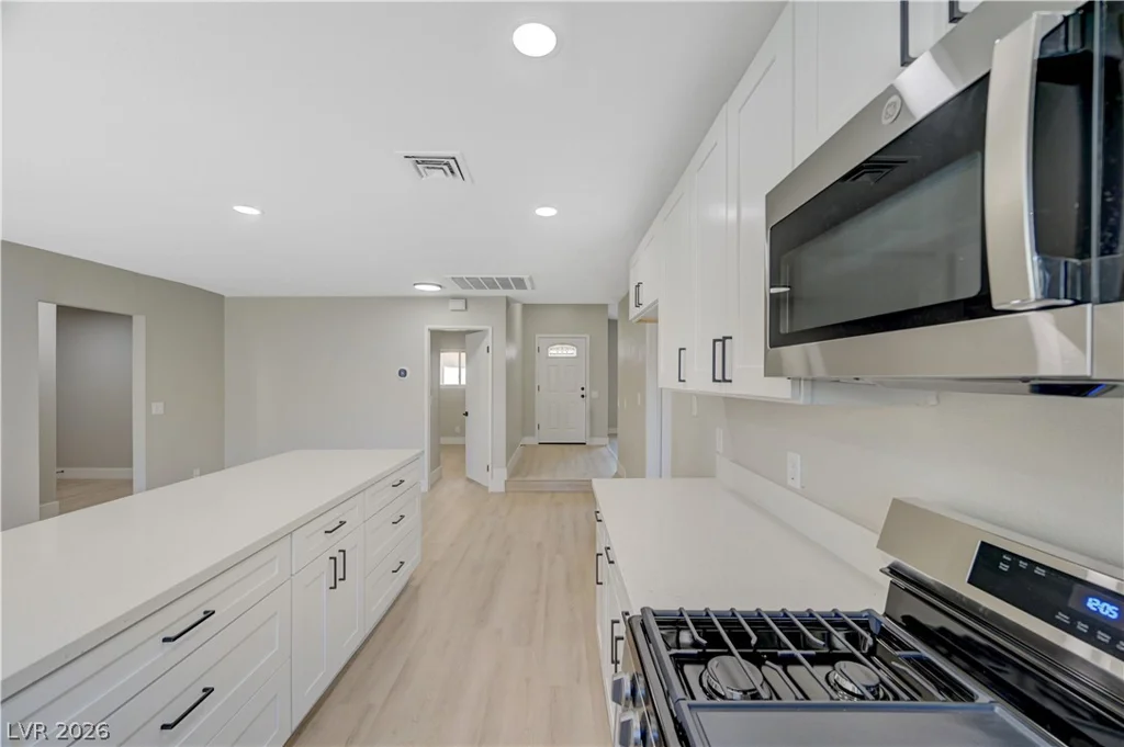 6784 Mataro, Las Vegas, NV 89103