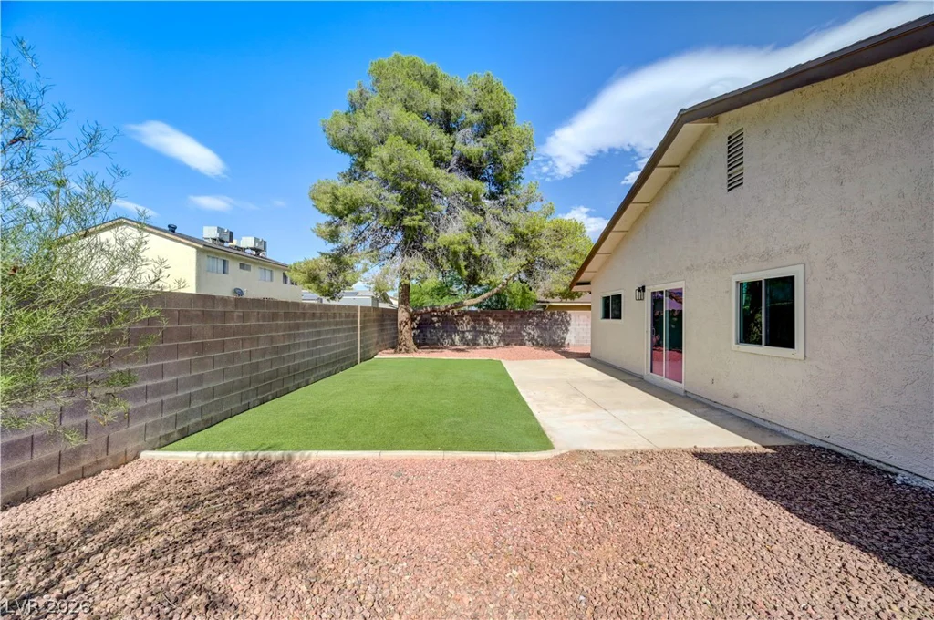 6784 Mataro, Las Vegas, NV 89103