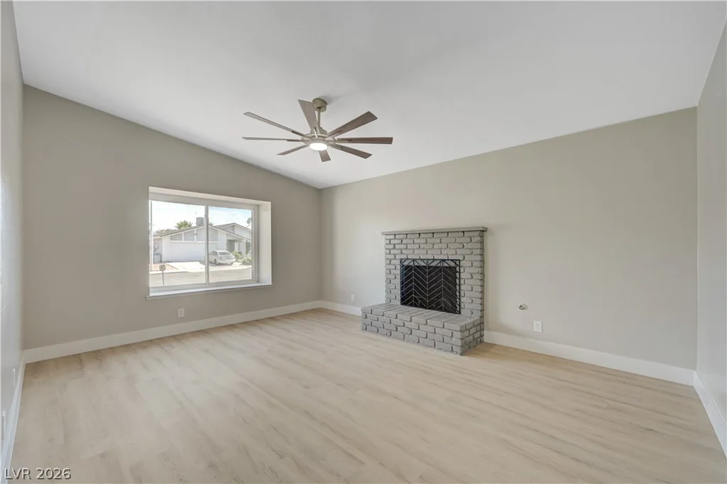 6784 Mataro, Las Vegas, NV 89103
