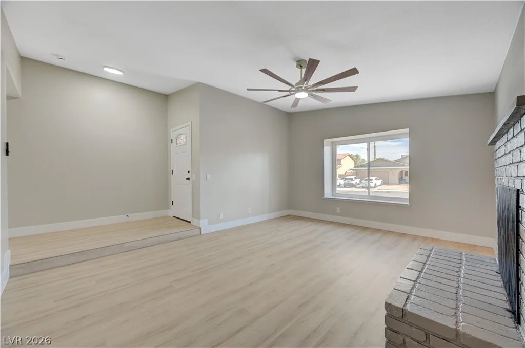 6784 Mataro, Las Vegas, NV 89103