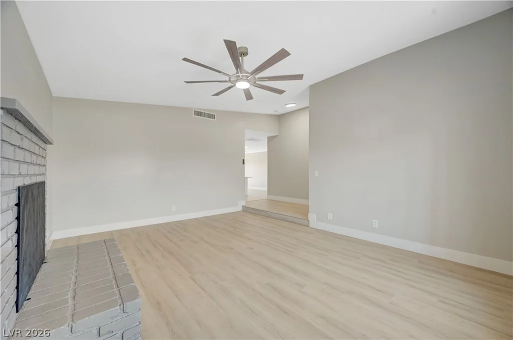 6784 Mataro, Las Vegas, NV 89103