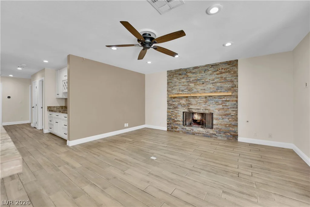 5205 Coral Glow, Las Vegas, NV 89149
