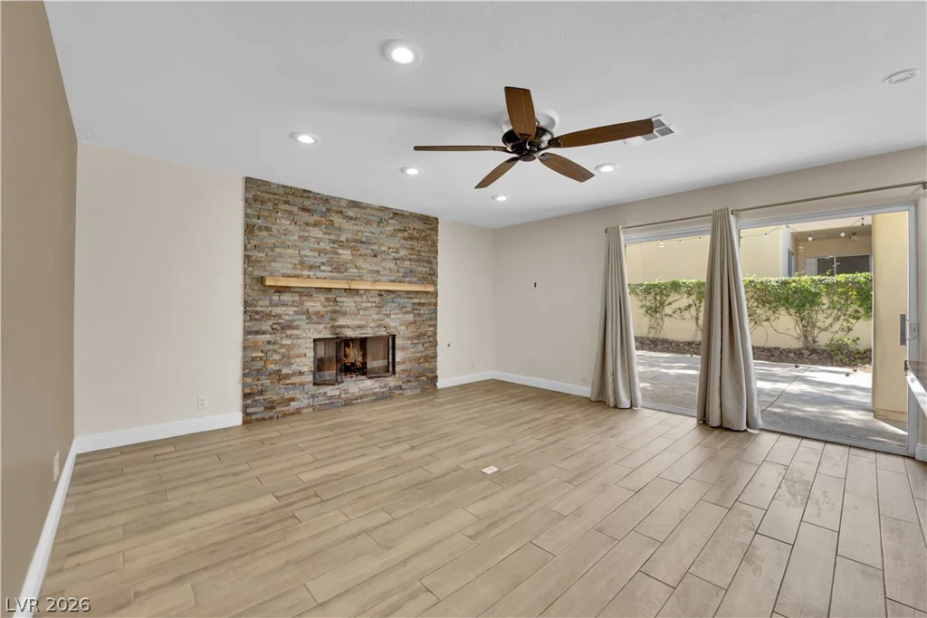 5205 Coral Glow, Las Vegas, NV 89149