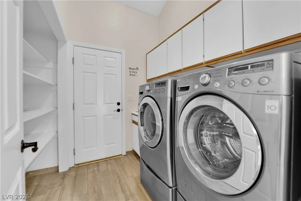 5205 Coral Glow, Las Vegas, NV 89149