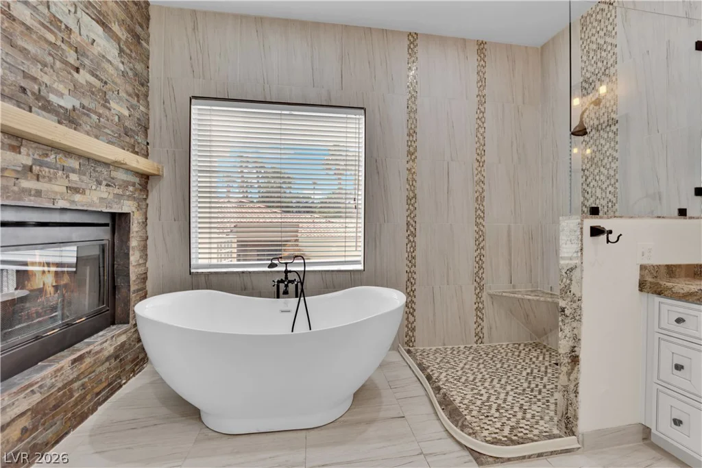 5205 Coral Glow, Las Vegas, NV 89149