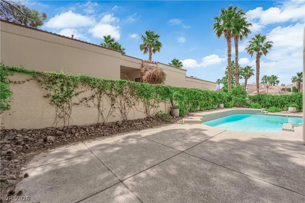 5205 Coral Glow, Las Vegas, NV 89149