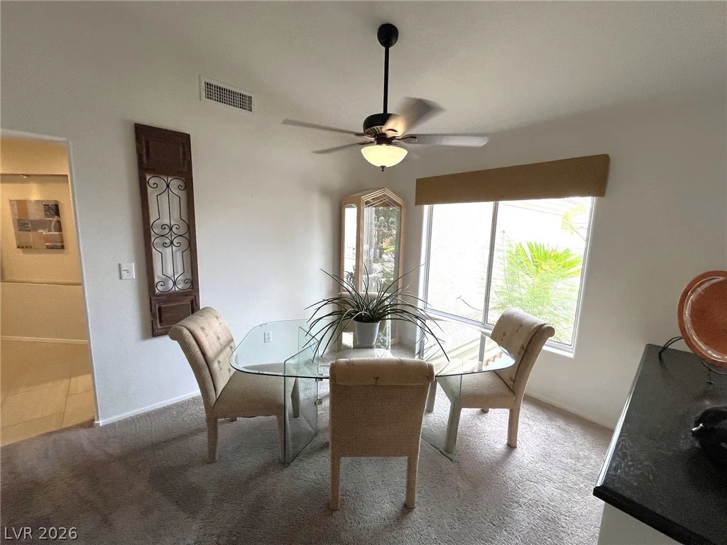 10133 Cresent Creek, Las Vegas, NV 89134