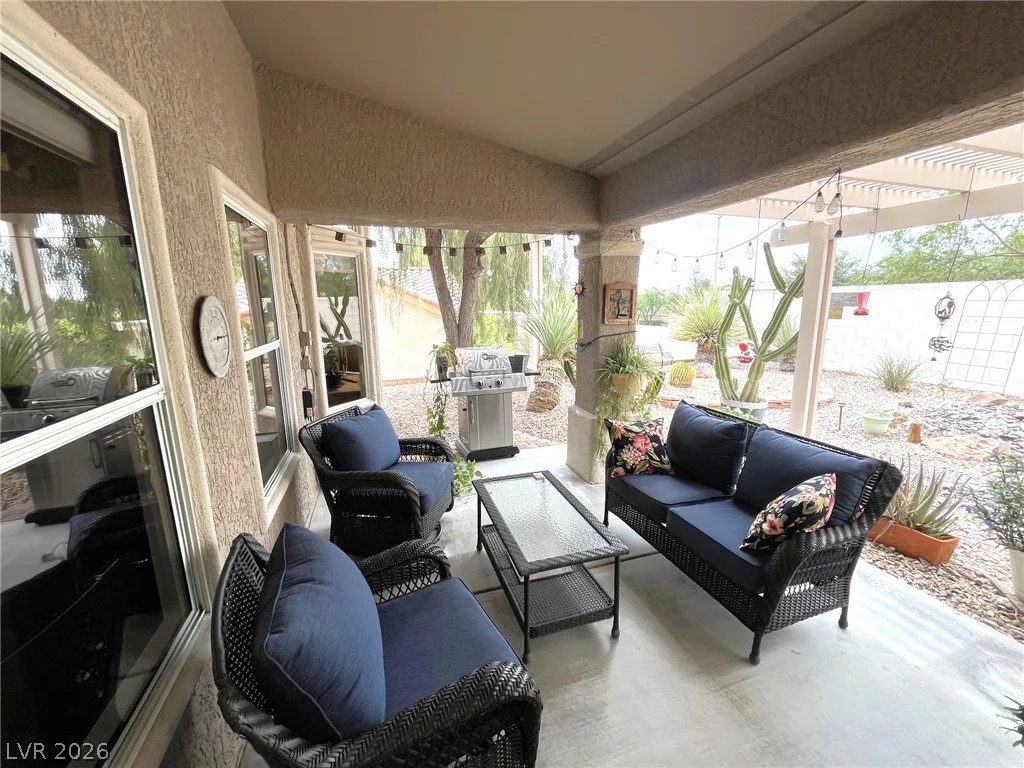 10133 Cresent Creek, Las Vegas, NV 89134