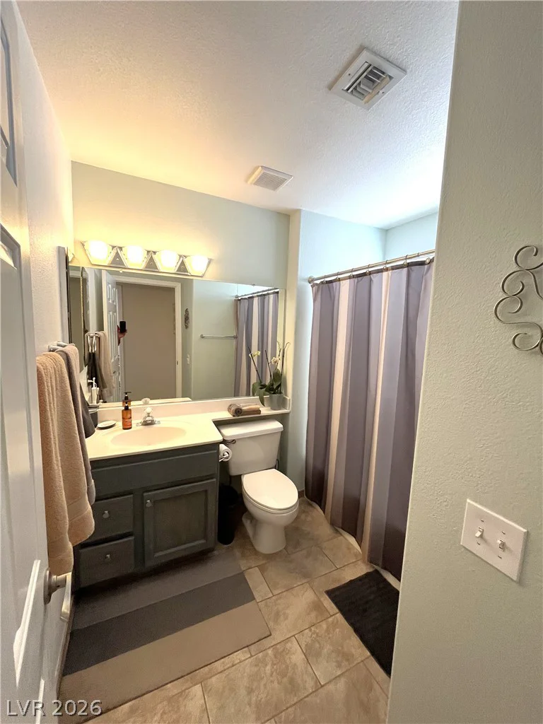 10133 Cresent Creek, Las Vegas, NV 89134