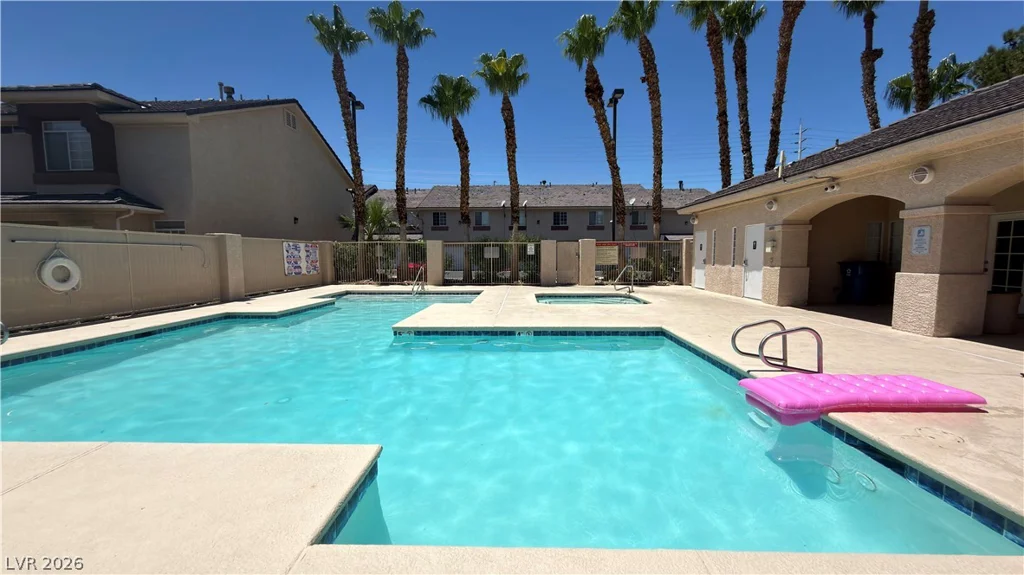 1104 Dusty Creek, Las Vegas, NV 89128