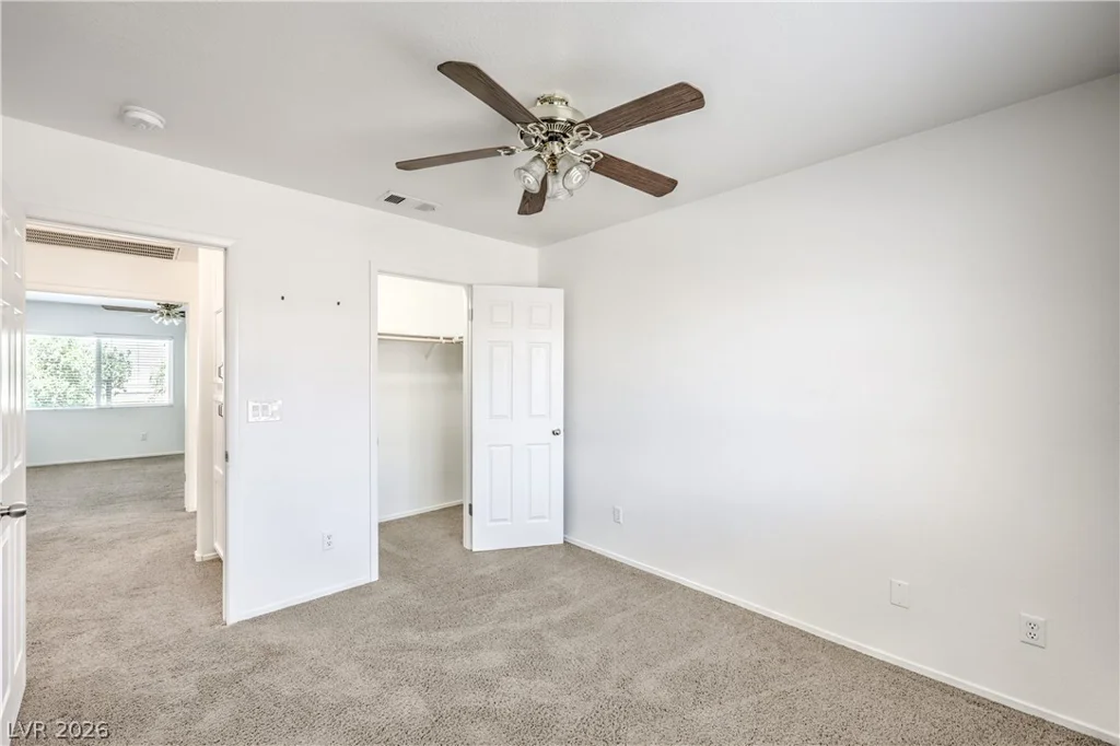 8700 Autumn Valley, Las Vegas, NV 89129