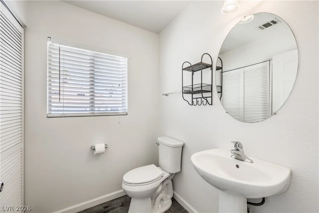 8700 Autumn Valley, Las Vegas, NV 89129