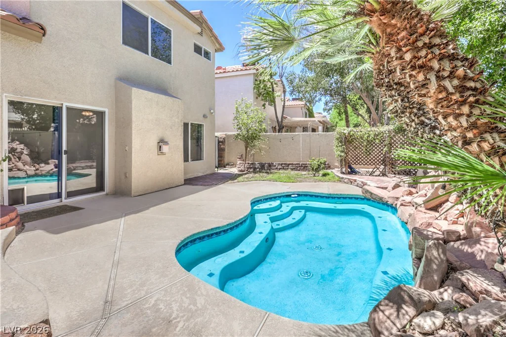 8700 Autumn Valley, Las Vegas, NV 89129