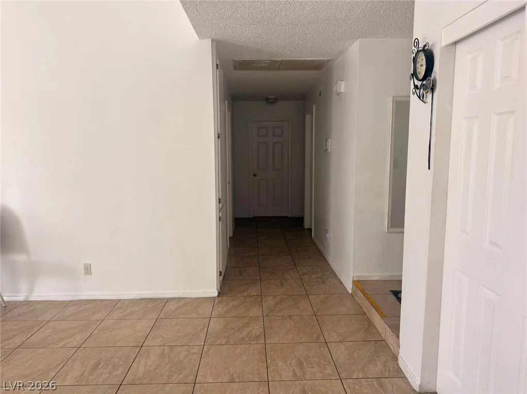 6357 Sparrow, Las Vegas, NV 89103