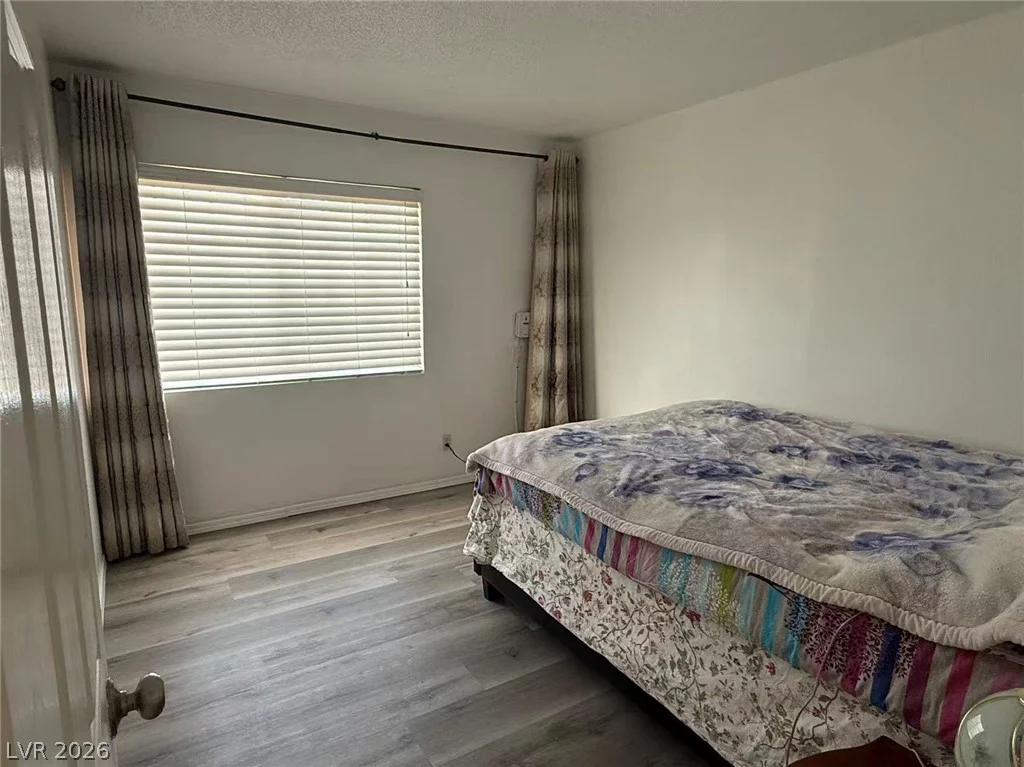 6357 Sparrow, Las Vegas, NV 89103