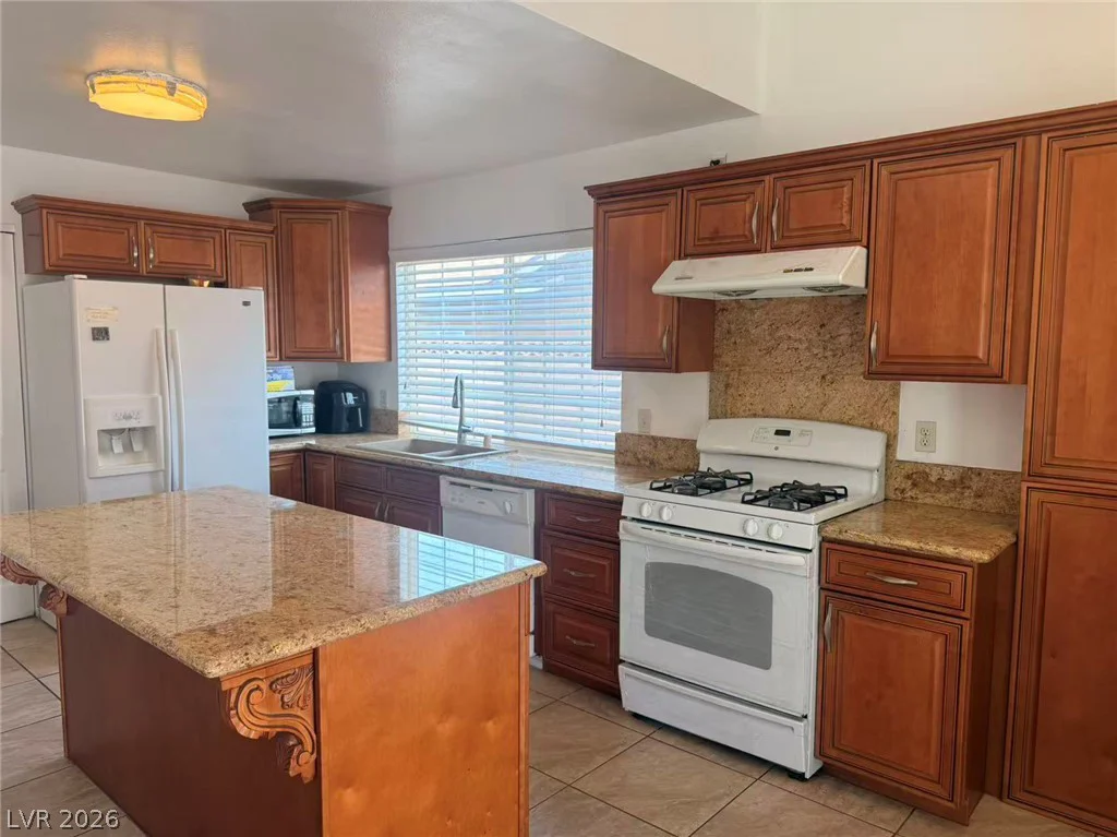 6357 Sparrow, Las Vegas, NV 89103
