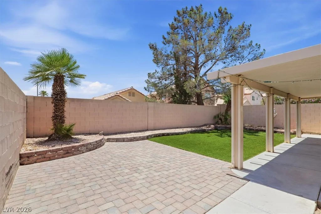 9309 Dancing Daffodil, Las Vegas, NV 89129
