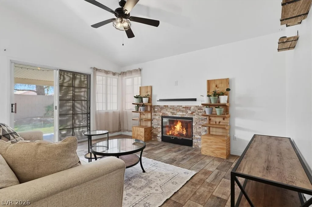9309 Dancing Daffodil, Las Vegas, NV 89129