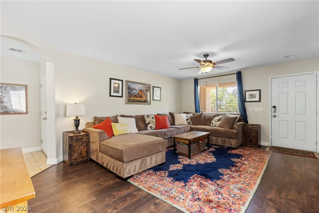 10553 Pueblo Springs, Las Vegas, NV 89183
