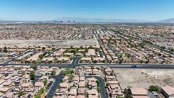 10553 Pueblo Springs, Las Vegas, NV 89183