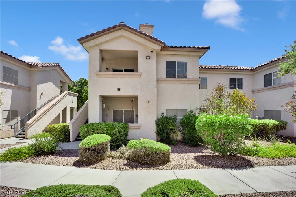 2121 Echo Bay, Las Vegas, NV 89128